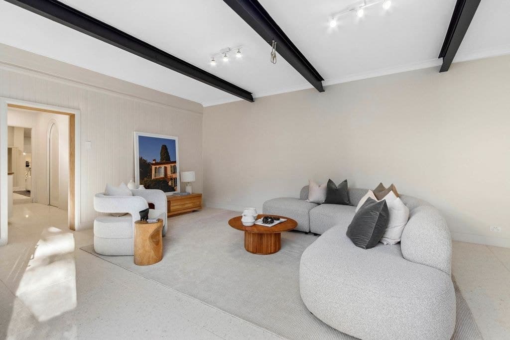 221 Oyster Bay Road, Oyster Bay - Thumbnail 4