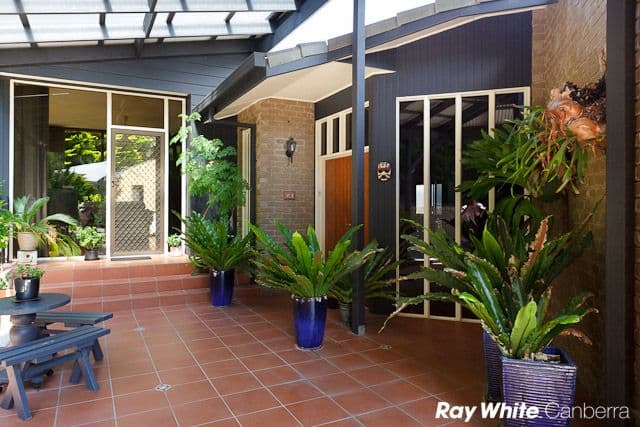 4 Rawlings Place, FADDEN ACT 2904, Fadden - Thumbnail 2