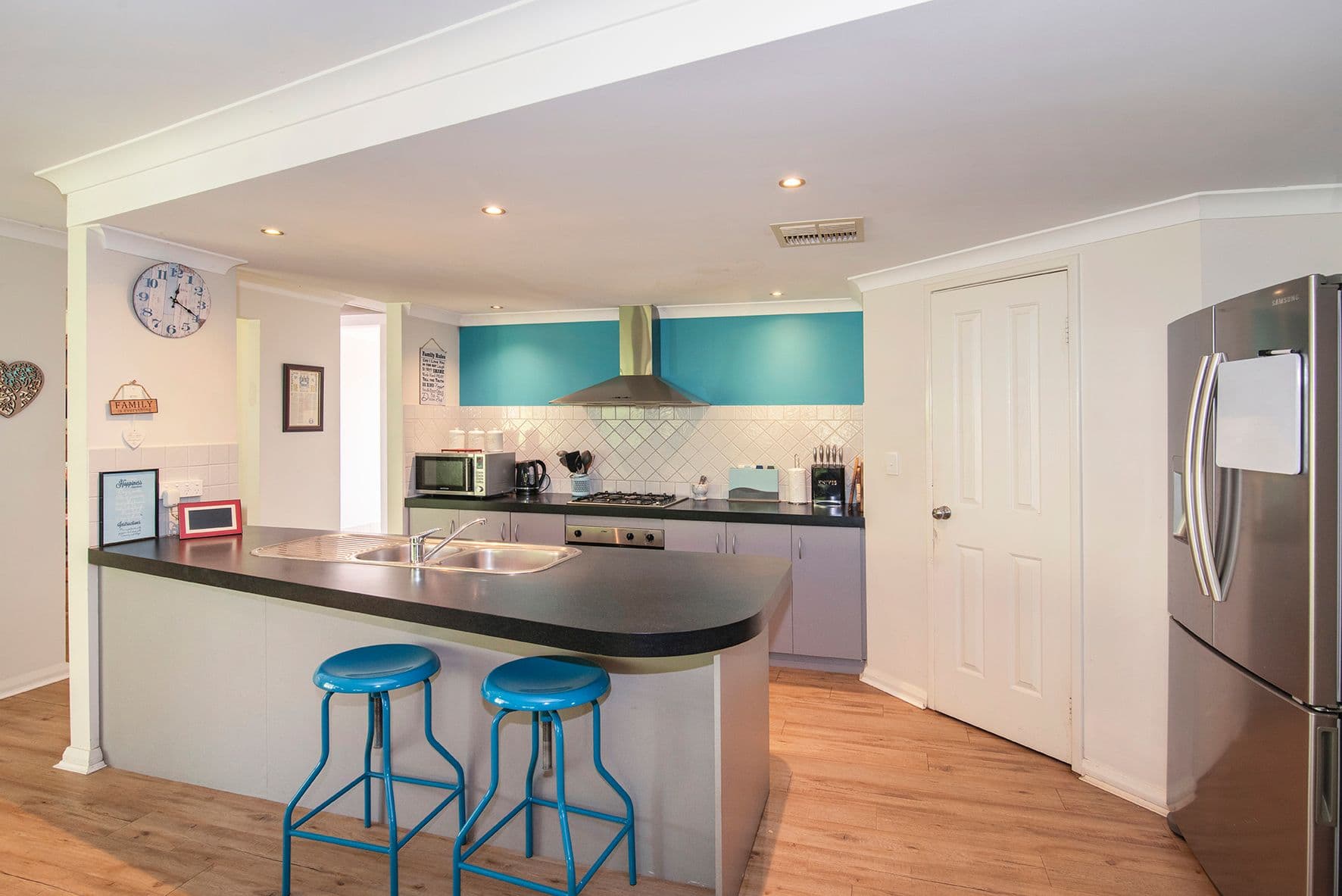 42 Lorikeet Loop, Broadwater WA 6280, Broadwater - Thumbnail 4