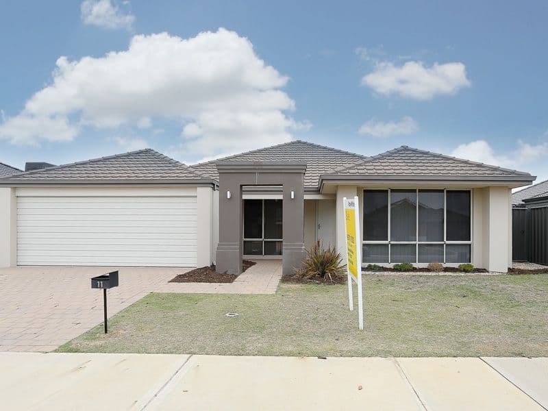 11 Leschenault Loop, Banksia Grove WA 6031, Banksia Grove - Image 1