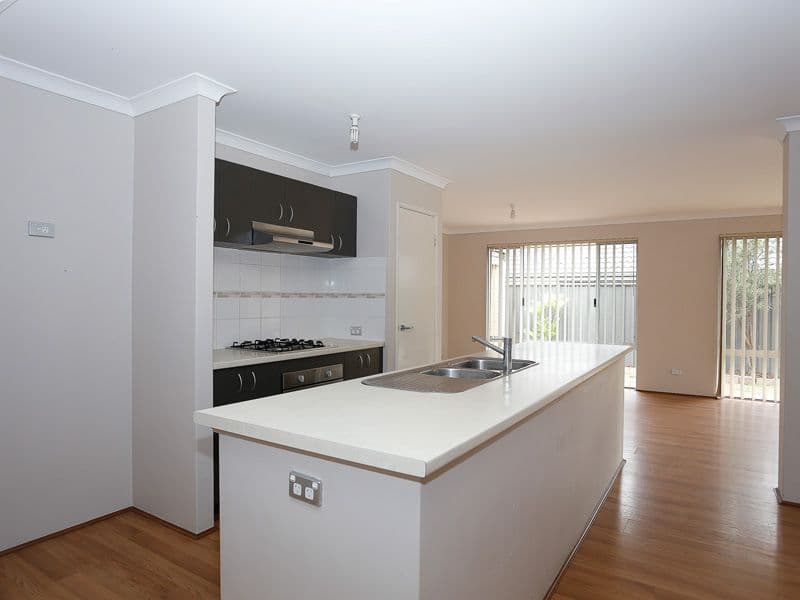 11 Leschenault Loop, Banksia Grove WA 6031, Banksia Grove - Thumbnail 5
