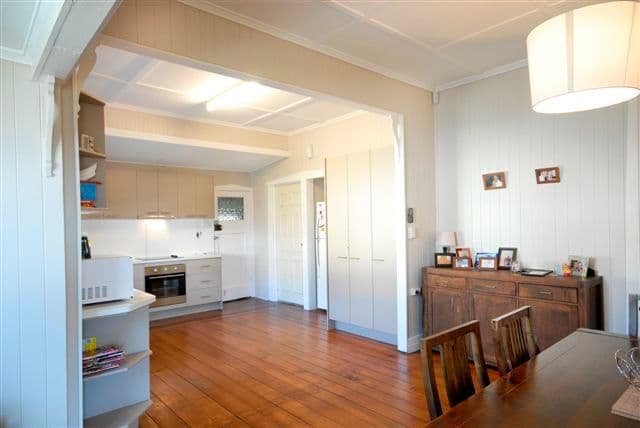 2 Dunne Street, HARRISTOWN QLD 4350, Harristown - Thumbnail 3