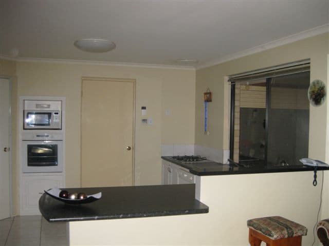 96 Talbot Road, SWAN VIEW WA 6056, Swan View - Thumbnail 4
