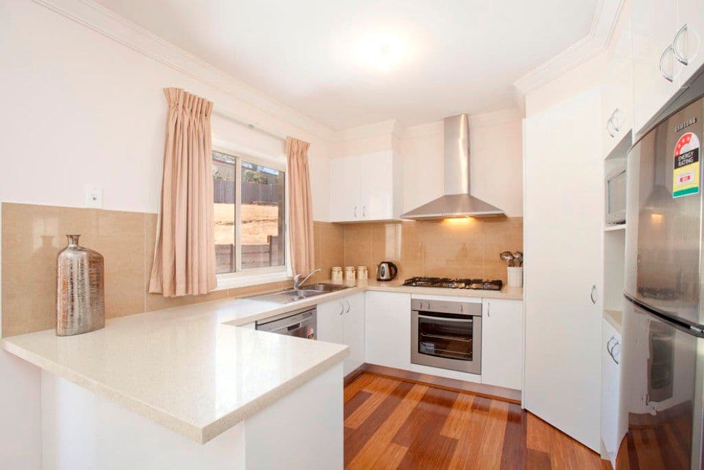 5 Swift Rise, BROWN HILL VIC 3350, Brown Hill - Thumbnail 4