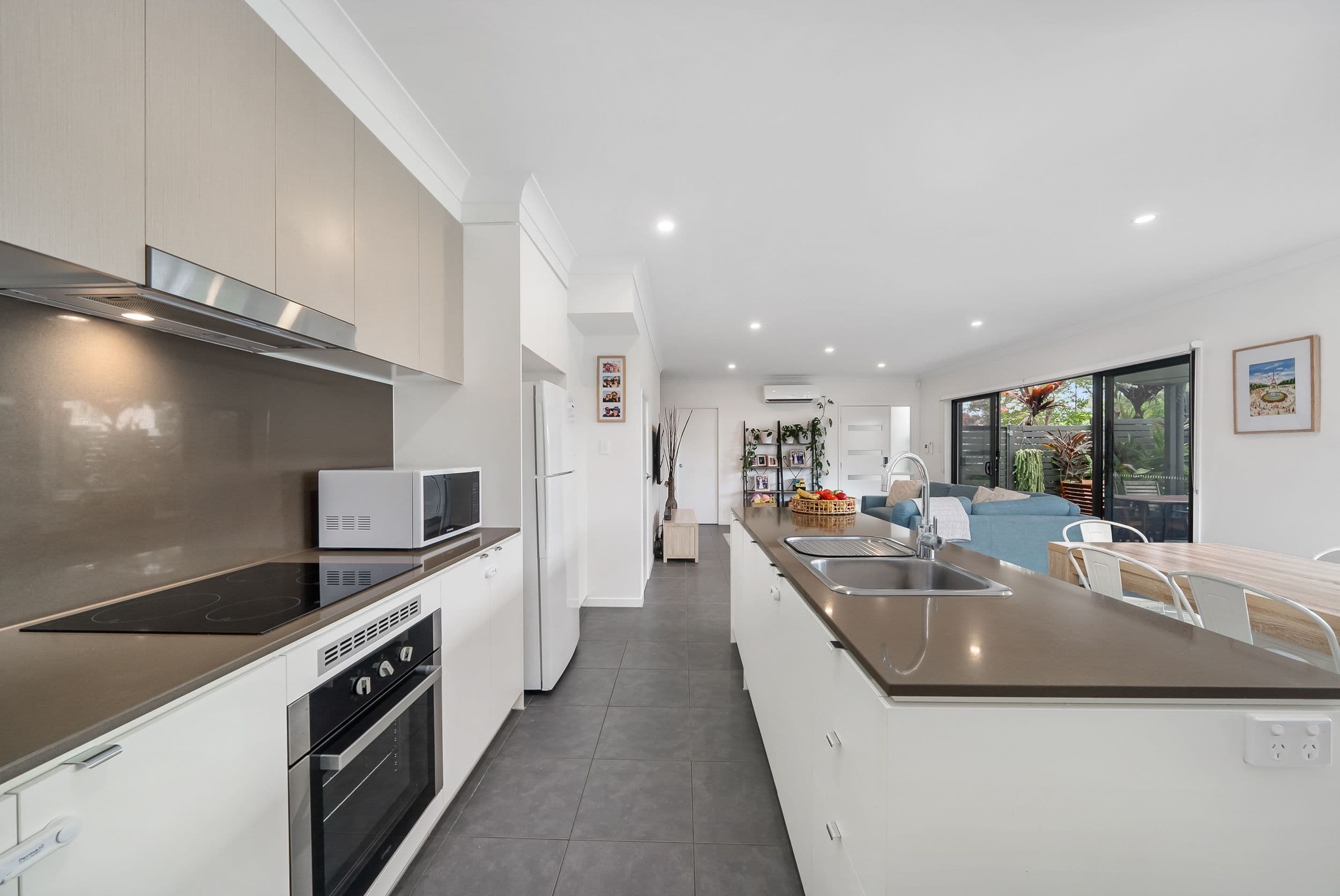 1 Cygnus Crescent, Coomera QLD 4209, Coomera - Thumbnail 6