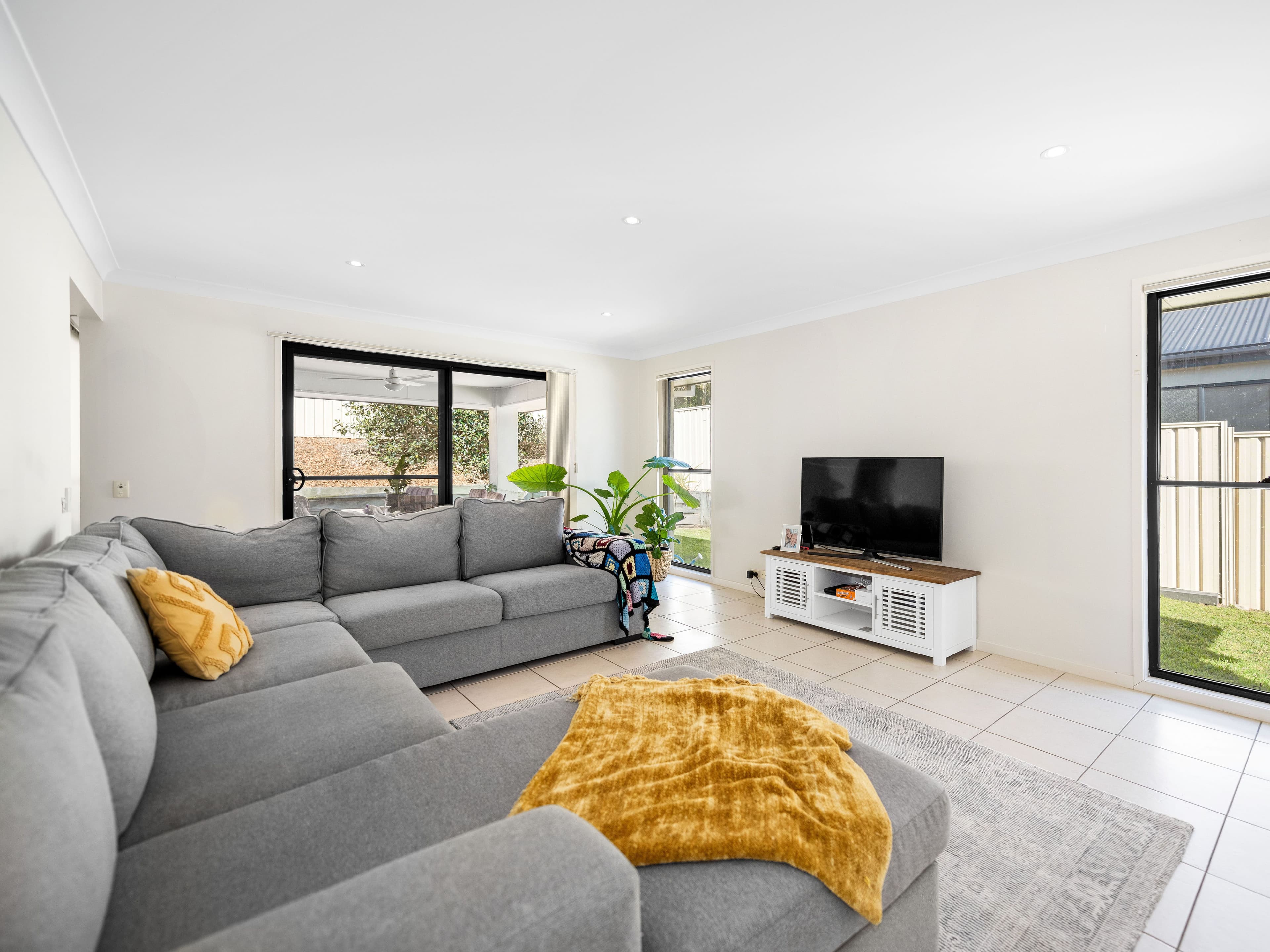 69 Joseph Avenue, Moggill QLD 4070, Moggill - Thumbnail 2