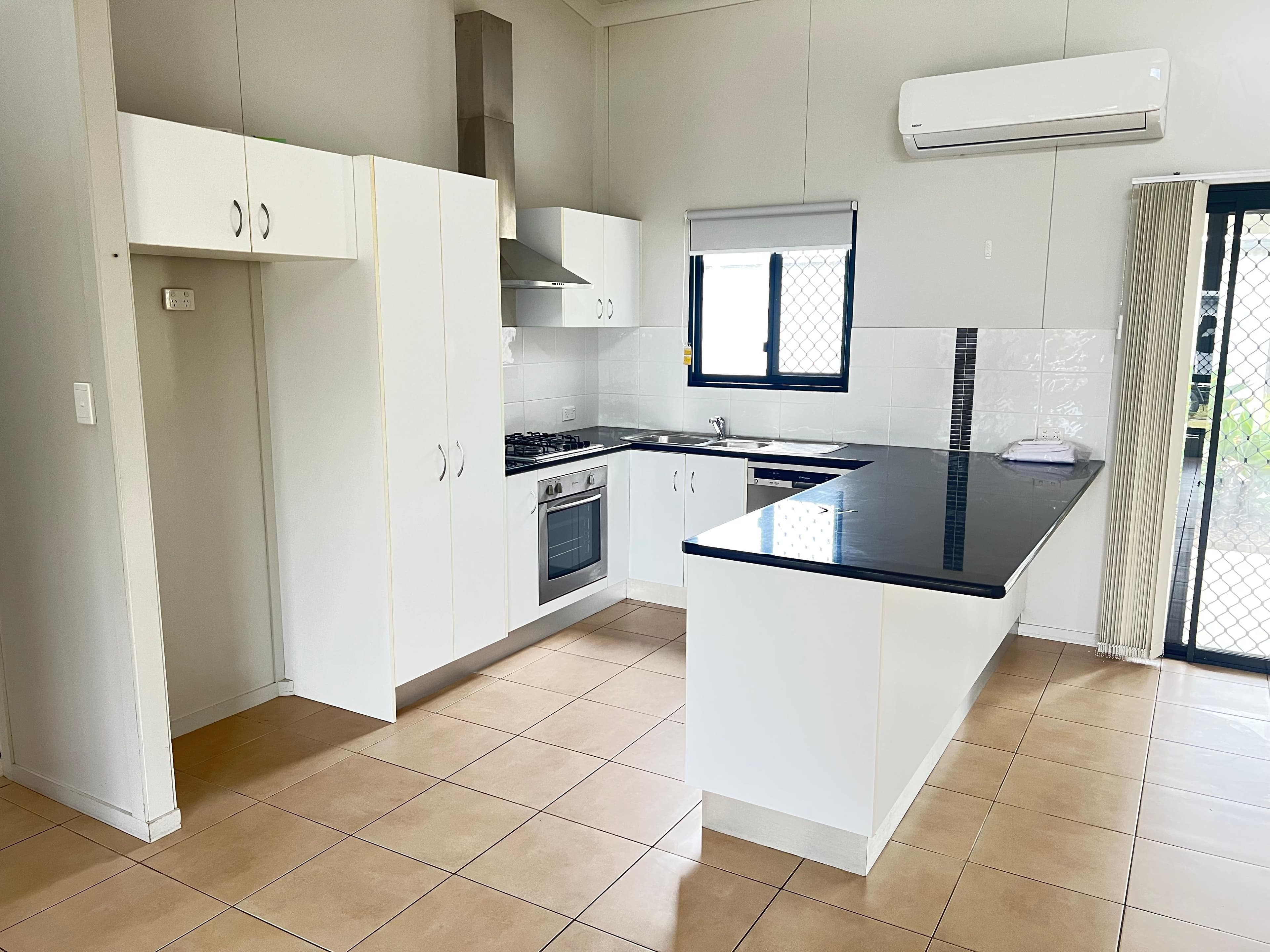 18 Bertram Street, Tinana QLD 4650, Tinana - Thumbnail 4
