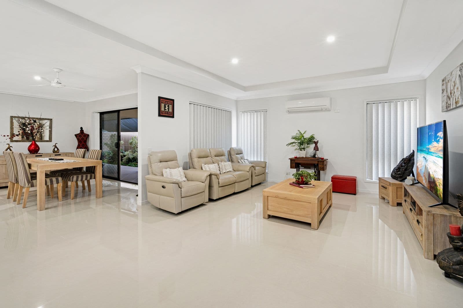 66 Prospect Court, Robina QLD 4226, Robina - Thumbnail 2