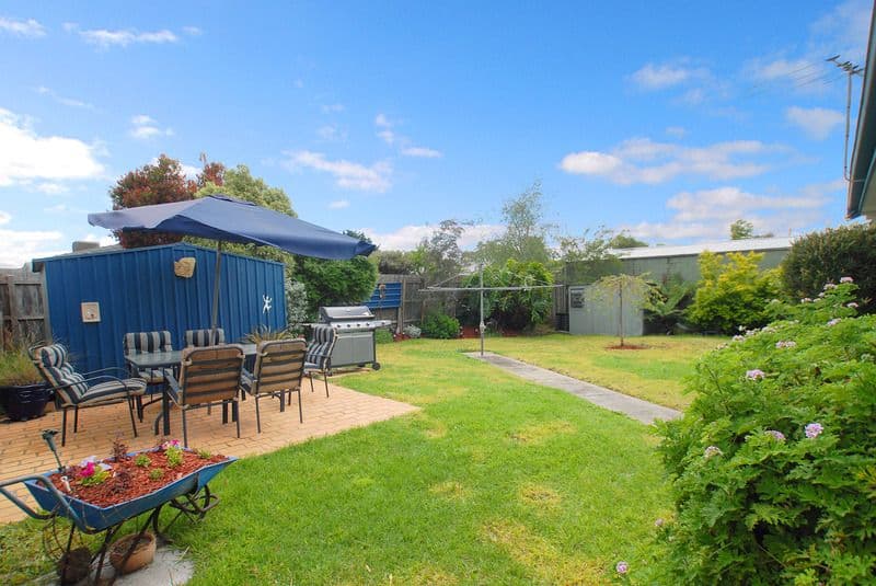 6 Benelong Crescent, SEAFORD VIC 3198, Seaford - Thumbnail 8
