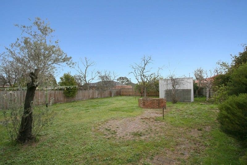 5 Gordon Avenue, OAKLEIGH EAST VIC 3166, Oakleigh East - Image 1