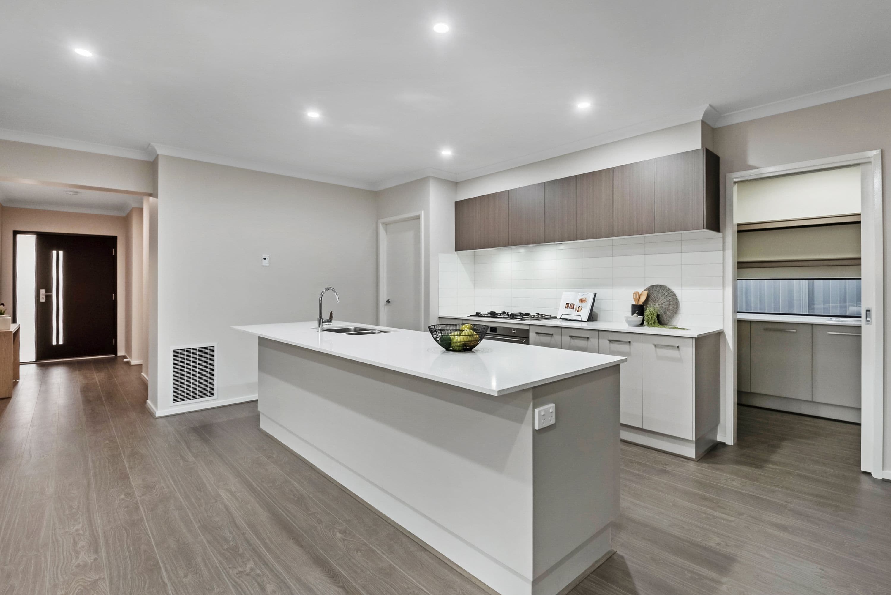 38 Riverglen Drive, Craigieburn VIC 3064, Craigieburn - Thumbnail 5