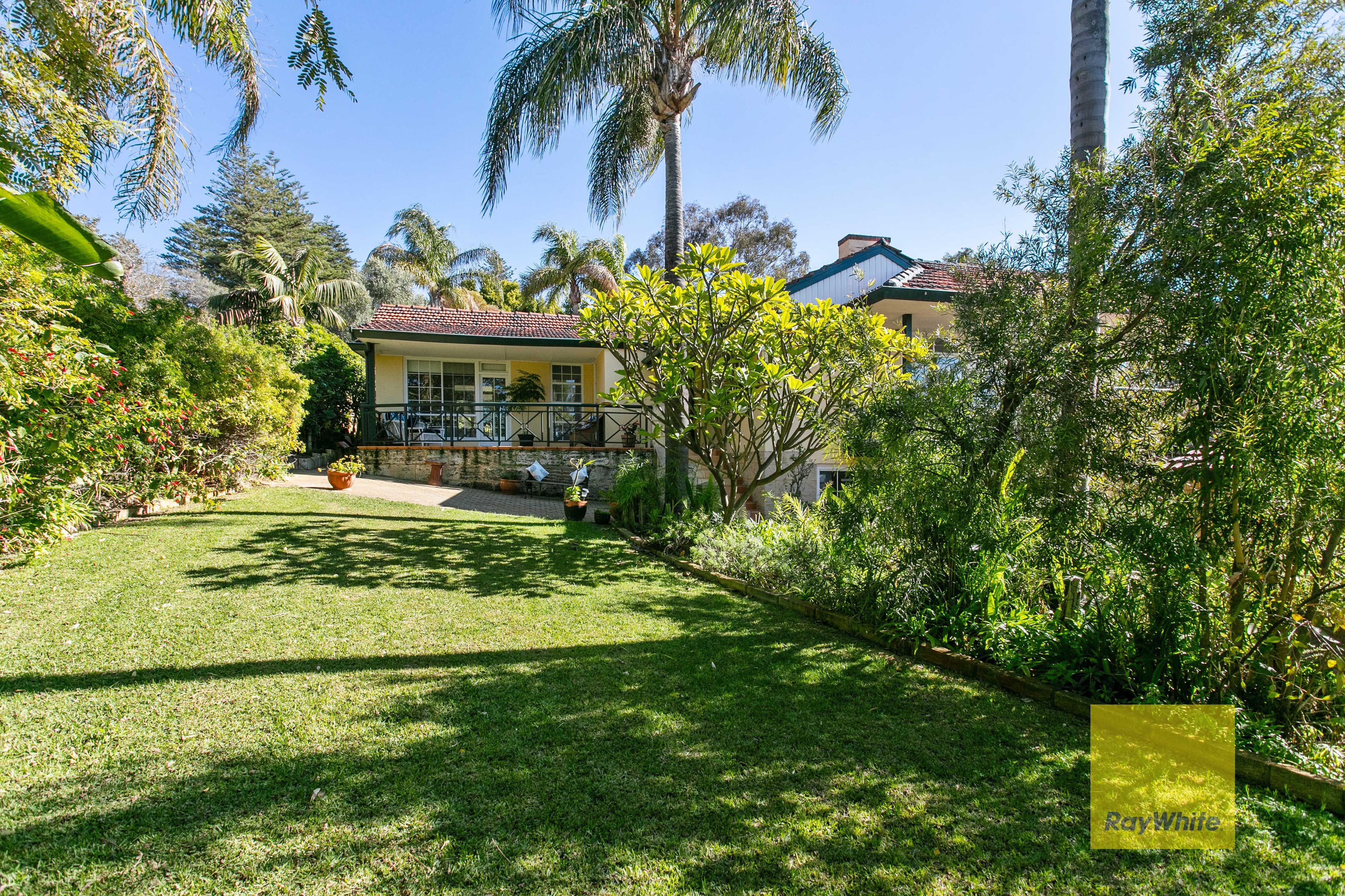 65 Shenton Road, Swanbourne WA 6010, Swanbourne - Thumbnail 2