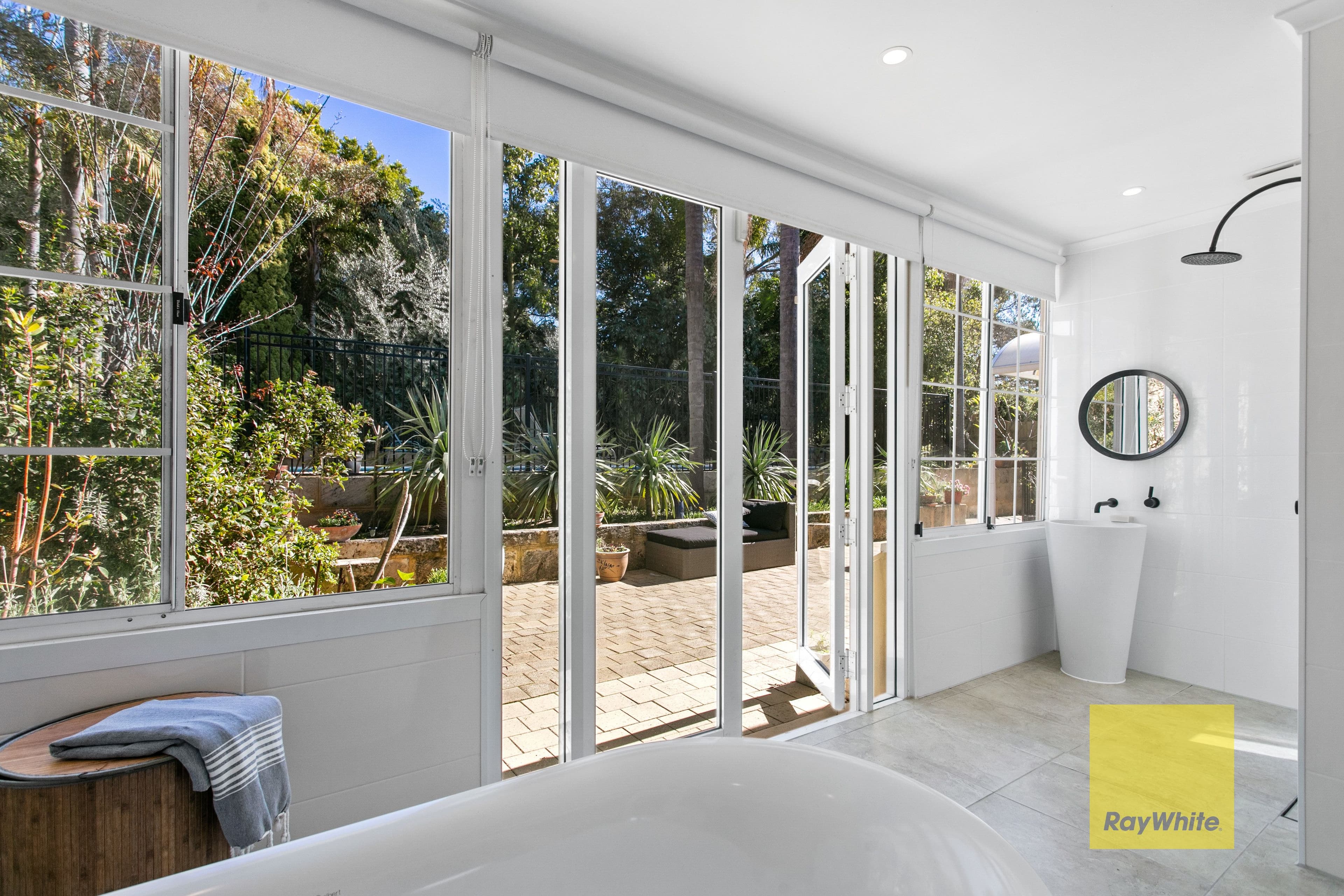65 Shenton Road, Swanbourne WA 6010, Swanbourne - Thumbnail 8