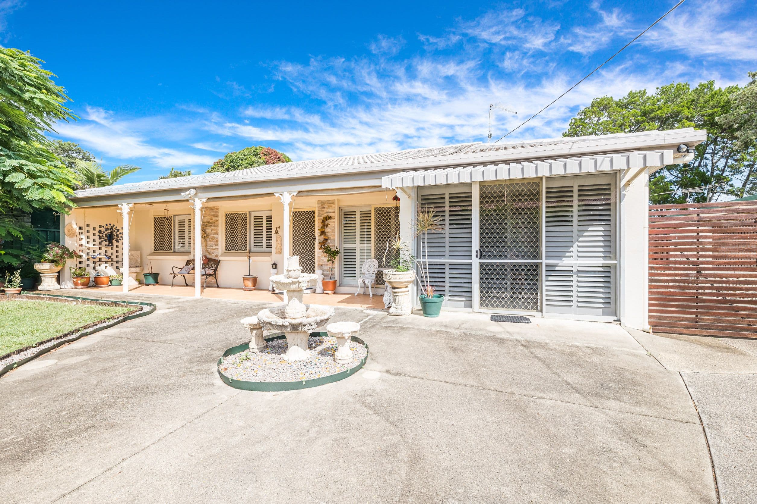 6 Kingfisher Drive, Bongaree QLD 4507, Bongaree - Thumbnail 2
