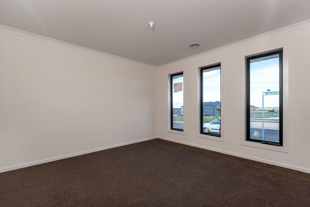45 Eynesbury View, EPPING VIC 3076, Epping - Thumbnail 5