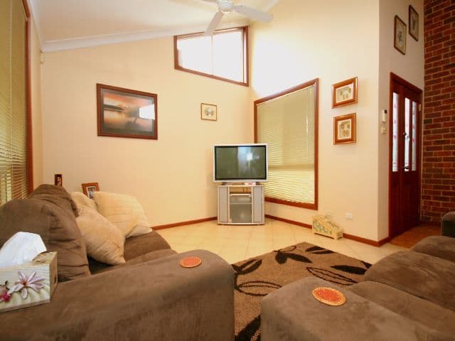 2A Parkham Street, CHESTER HILL NSW 2162, Chester Hill - Thumbnail 3