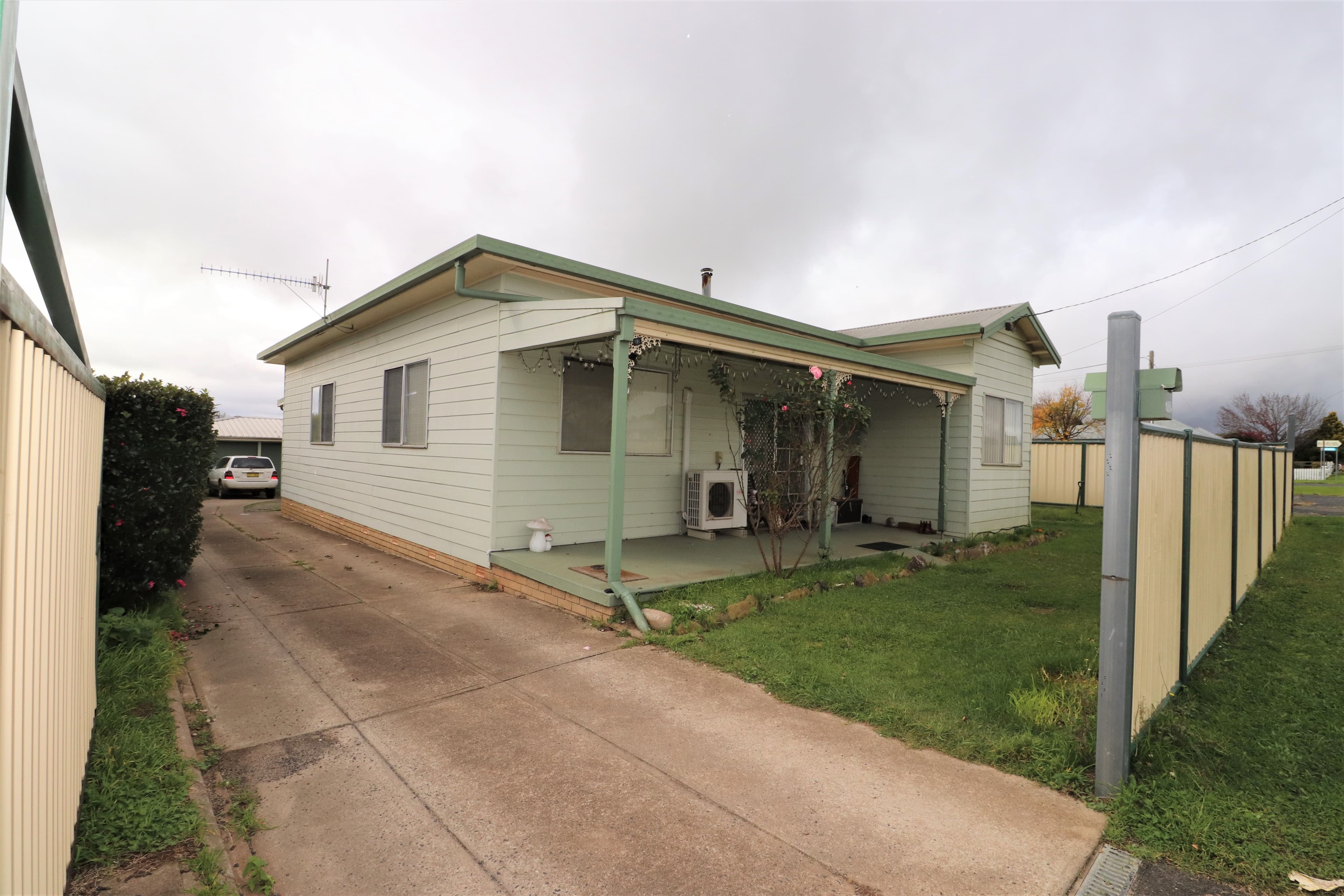 130 Ferguson Street, Glen Innes NSW 2370, Glen Innes - Image 1