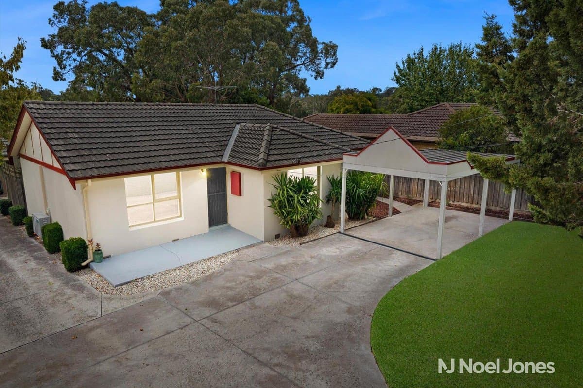 1/125 Cambridge Road, Mooroolbark - Image 1