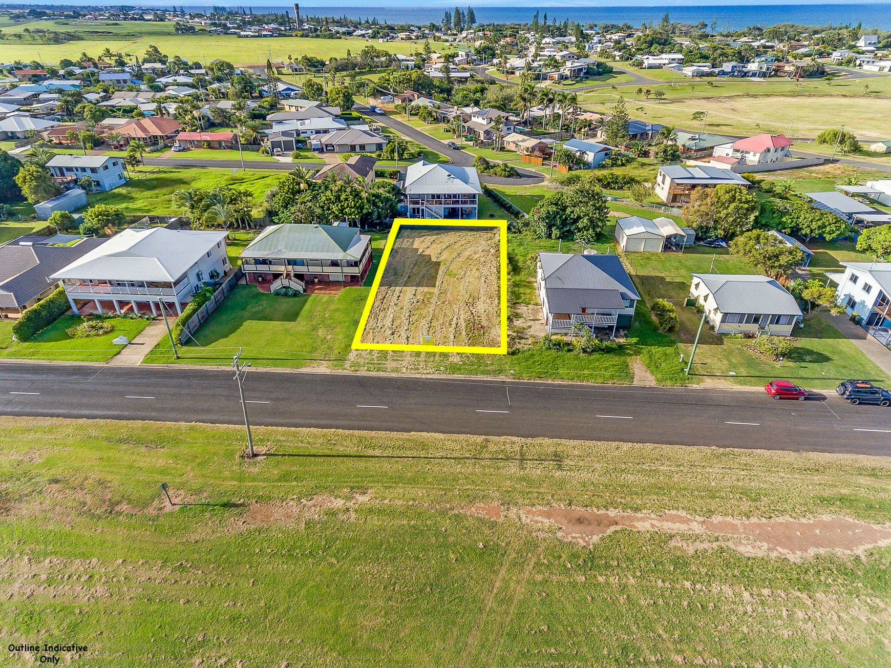 30 Lihs Street, Elliott Heads QLD 4670, Elliott Heads - Thumbnail 2