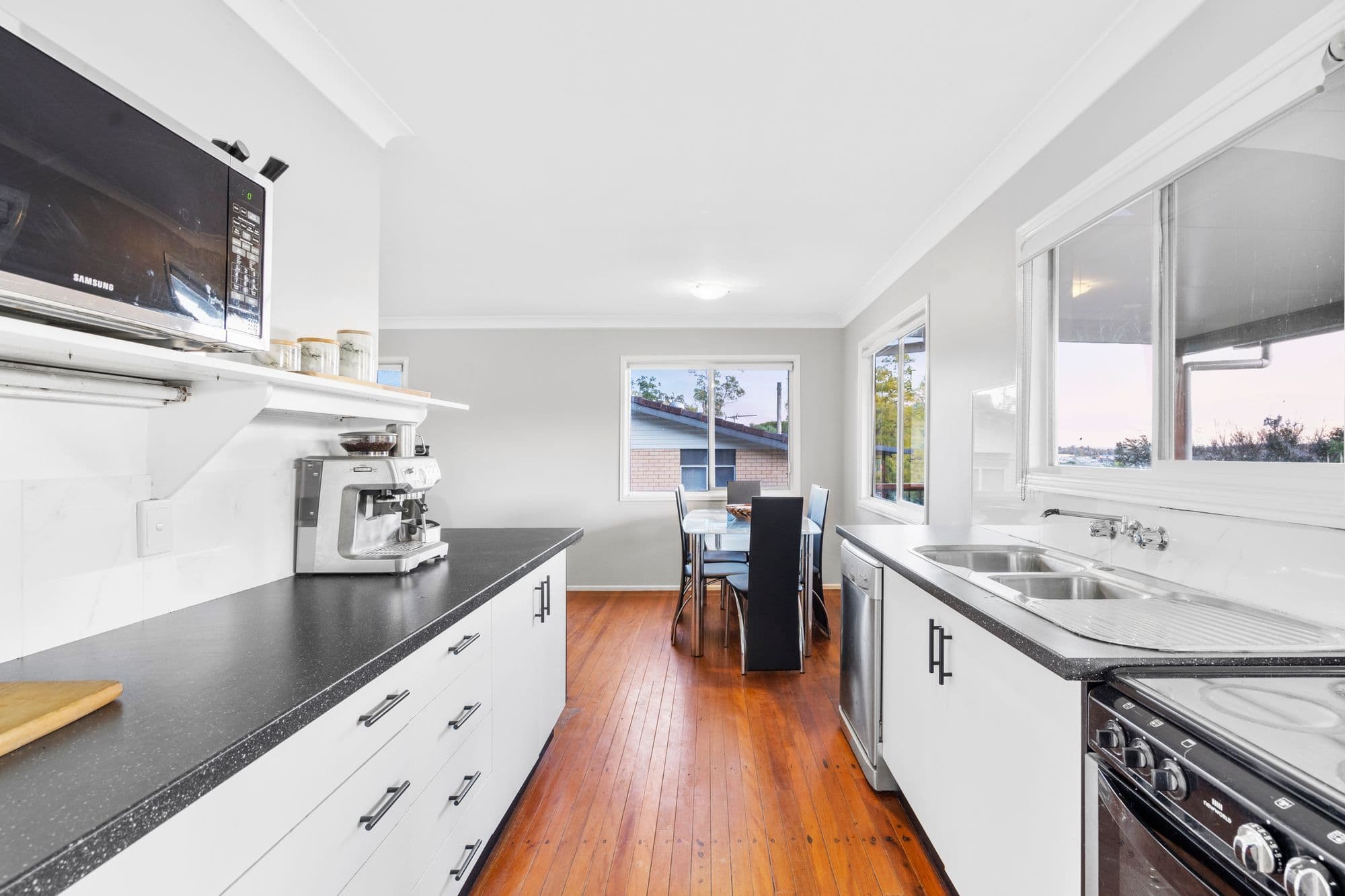 8 Cassandra Street, Rochedale South QLD 4123, Rochedale South - Thumbnail 3