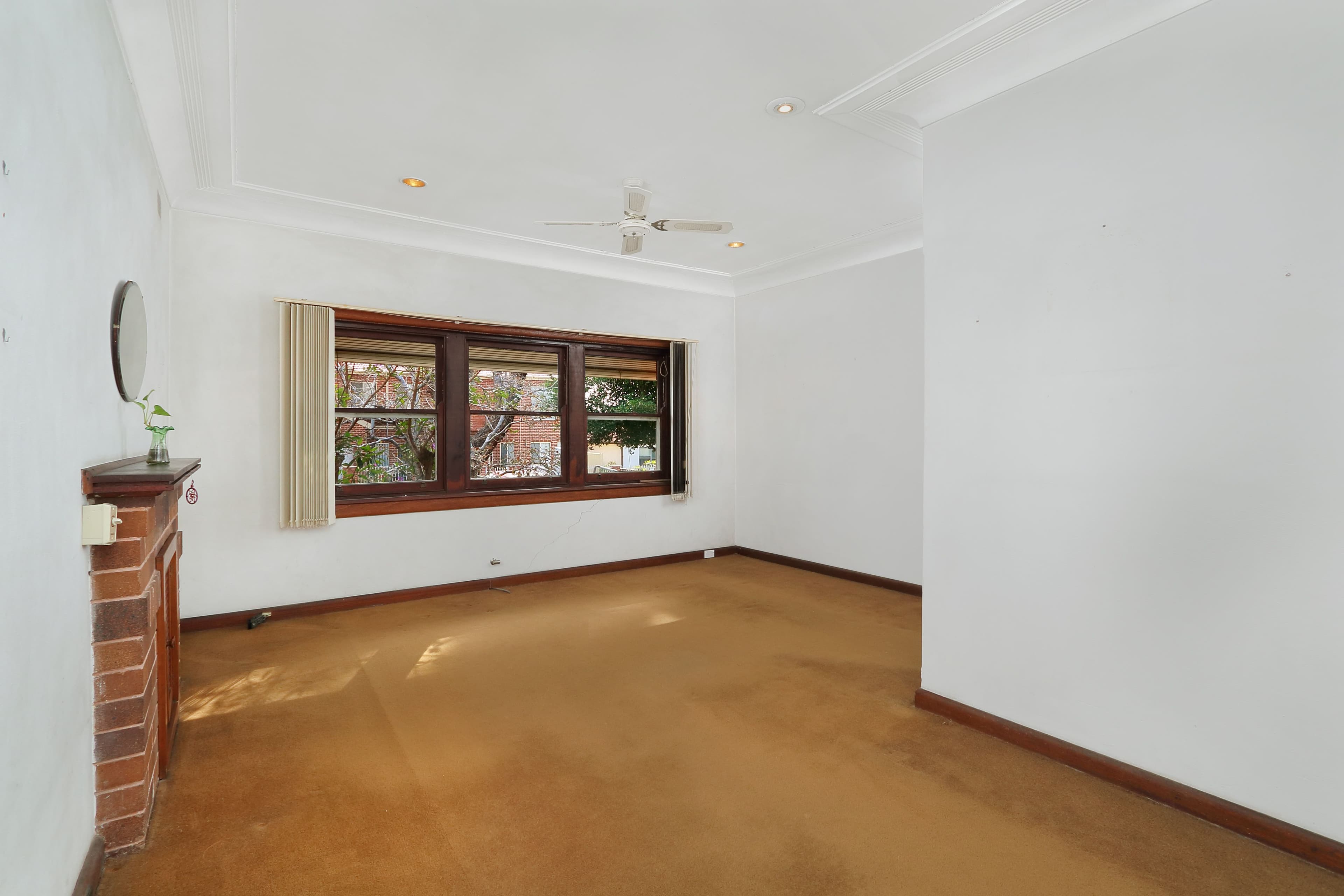 19 Ashby Street, Kingsgrove - Thumbnail 2