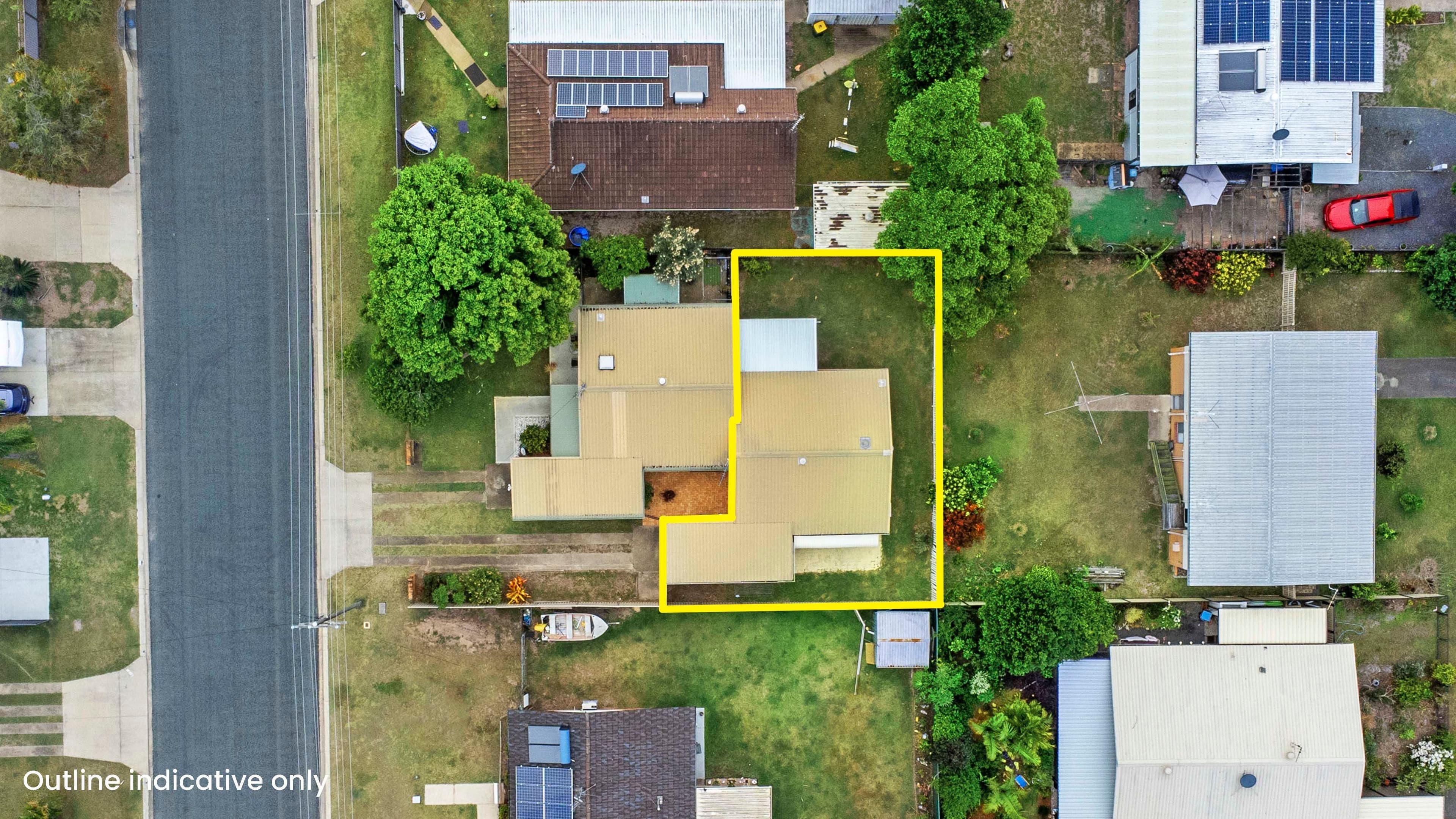 28 William Street, Urangan QLD 4655, Urangan - Thumbnail 2