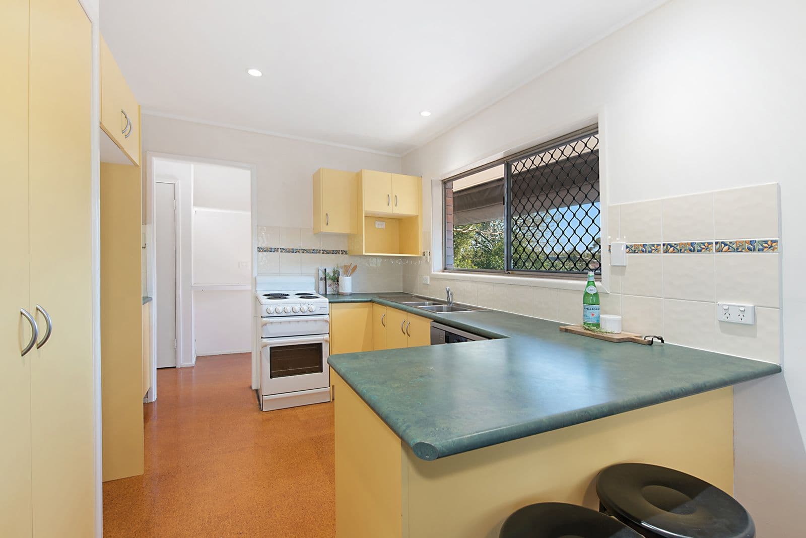 9 Furlong Street, Indooroopilly QLD 4068, Indooroopilly - Thumbnail 5