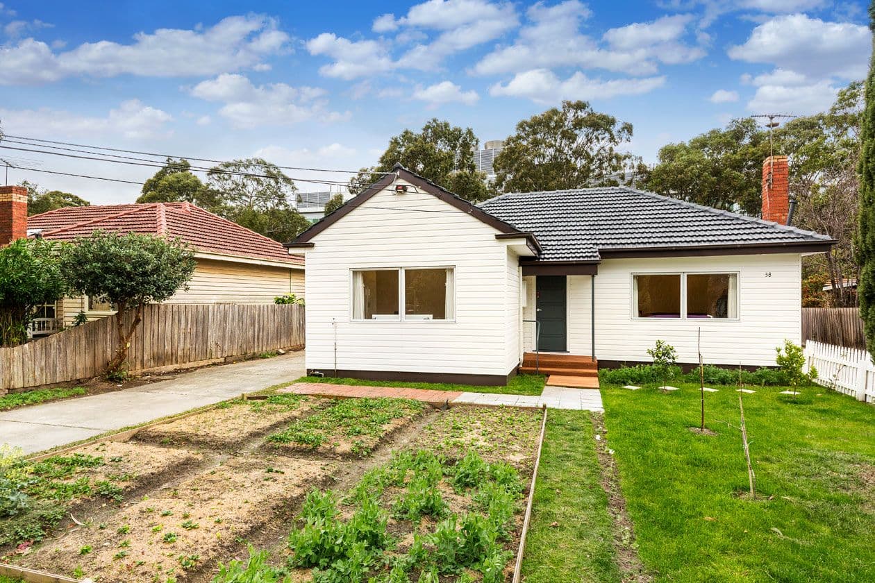 38 Beddoe Avenue, CLAYTON VIC 3168, Clayton - Image 1