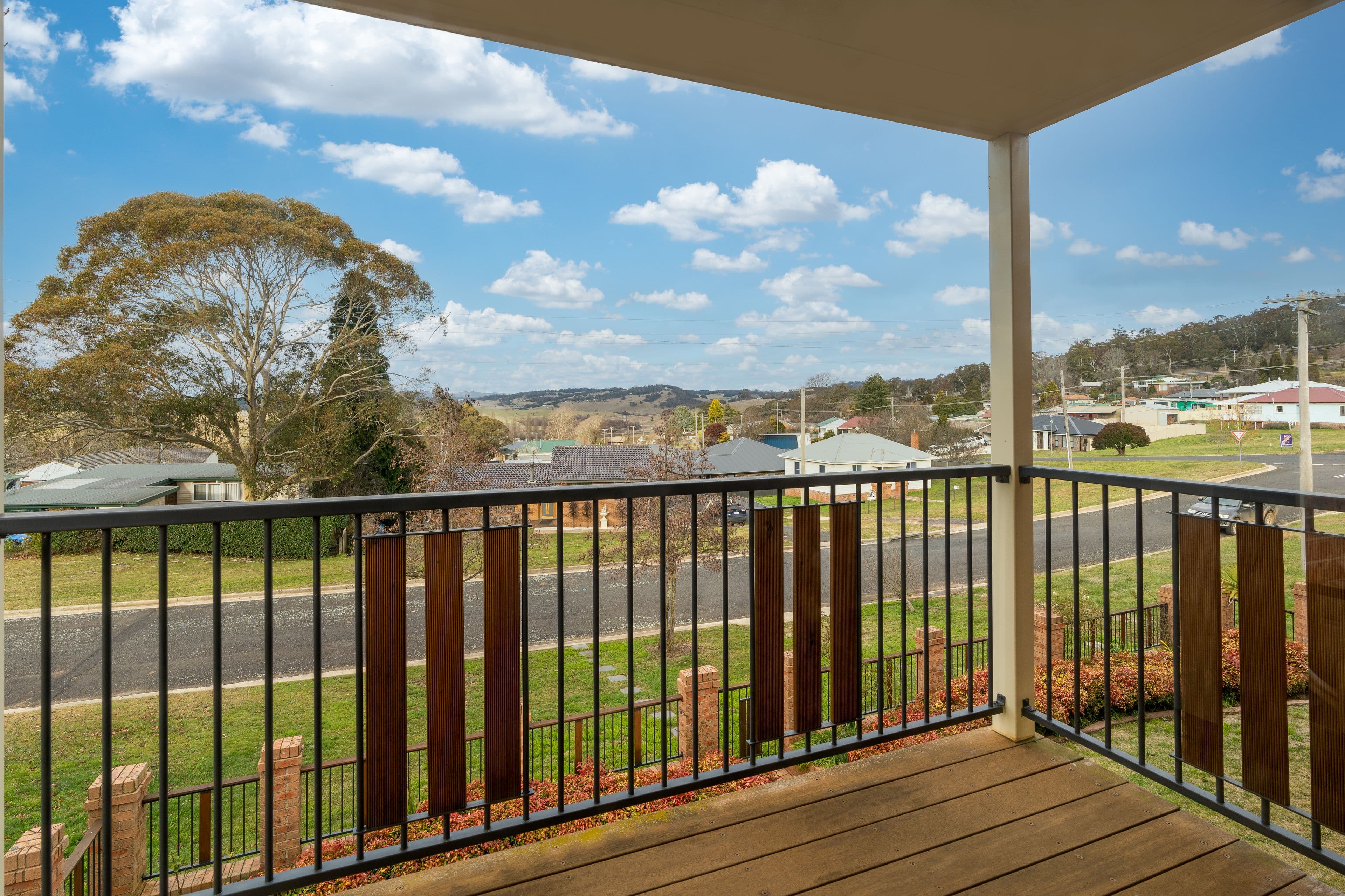 9 Cook Street, Oberon NSW 2787, Oberon - Thumbnail 2