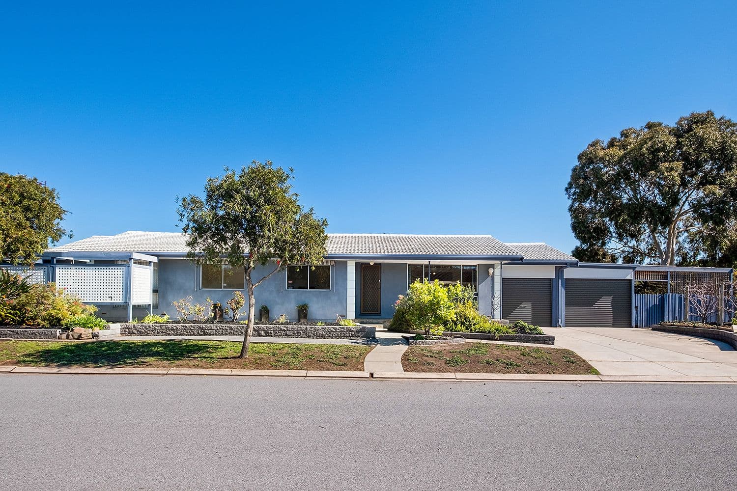1 Michigan Court, West Lakes SA 5021, West Lakes - Thumbnail 2
