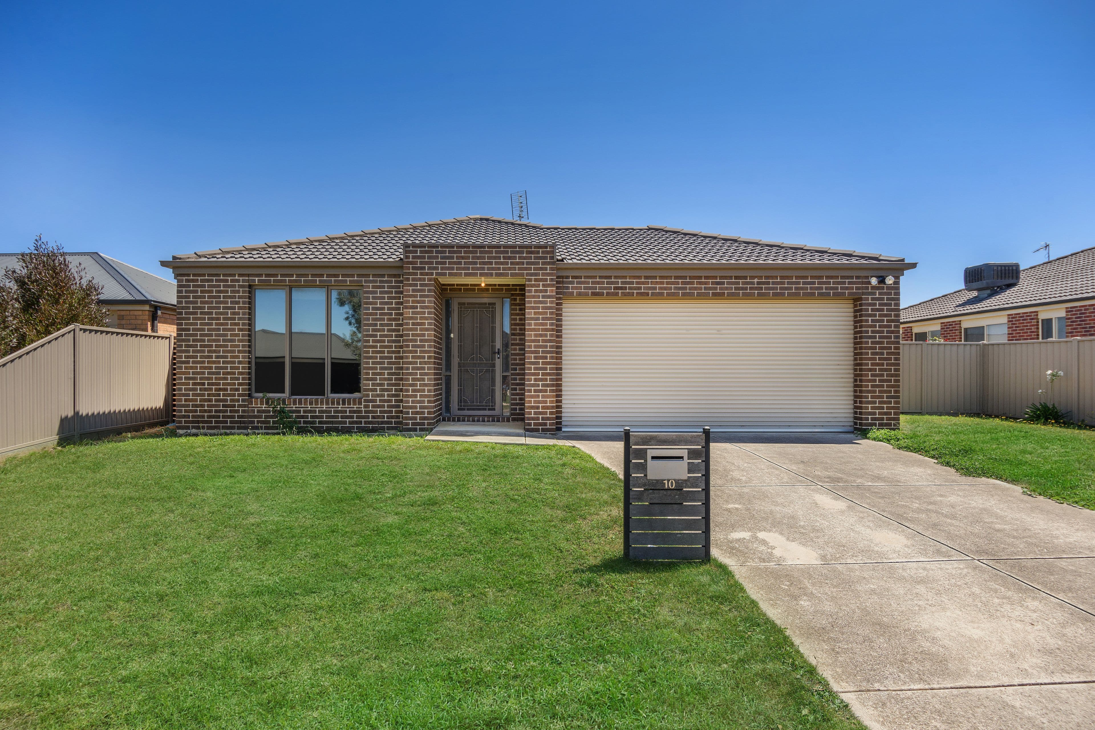 10 Deakin Drive, Delacombe VIC 3356, Delacombe - Image 1