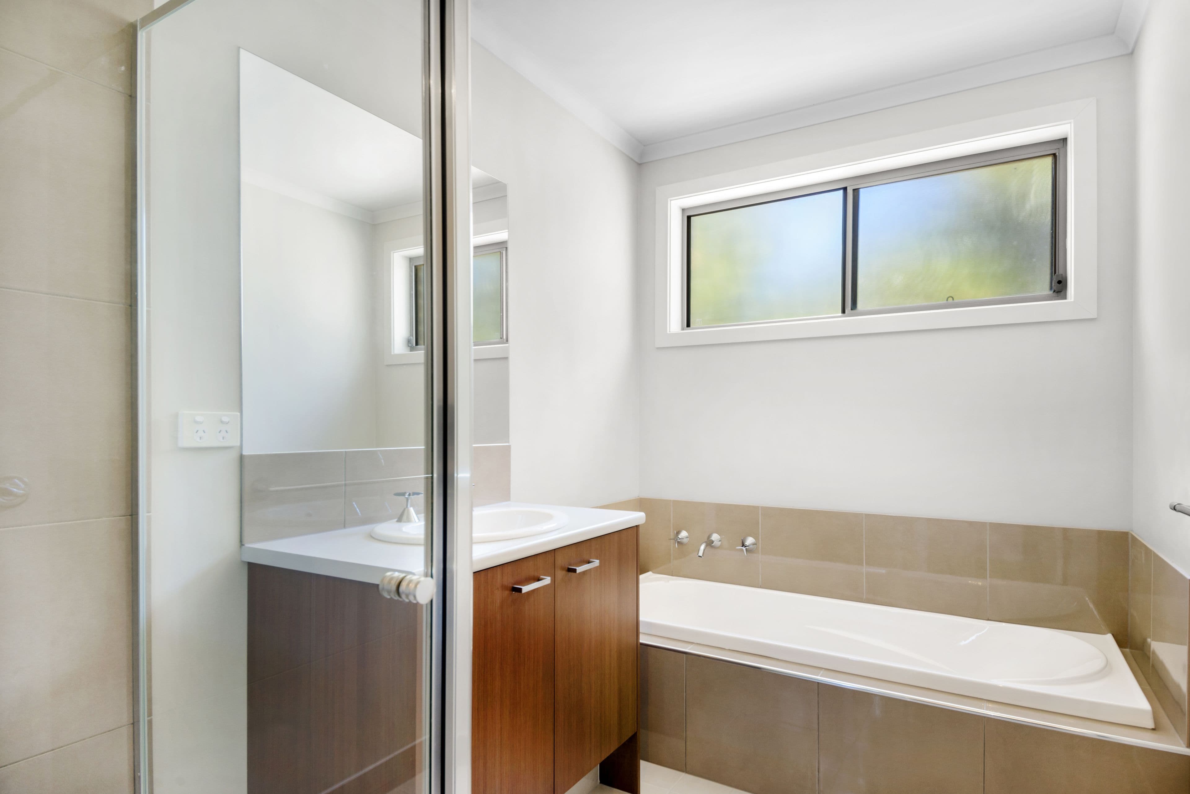 10 Deakin Drive, Delacombe VIC 3356, Delacombe - Thumbnail 8