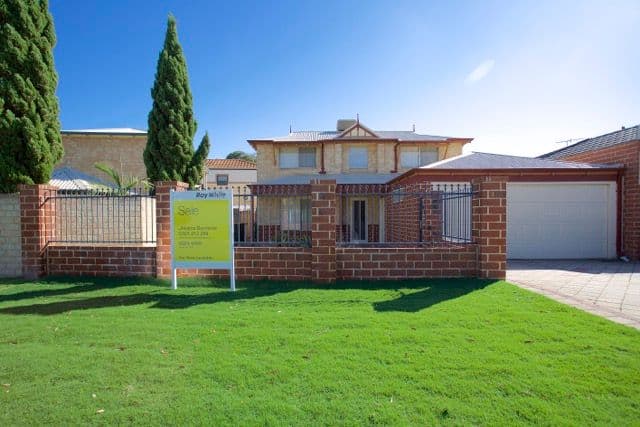 1 B Englefield Retreat, Landsdale WA 6065, Landsdale - Thumbnail 2