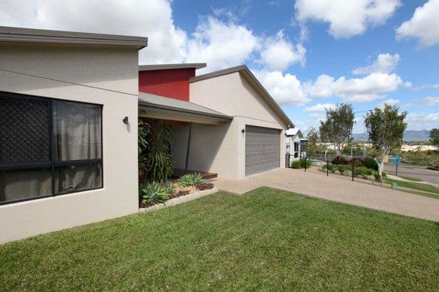 3 Horizon Drive, DOUGLAS QLD 4814, Douglas - Thumbnail 2