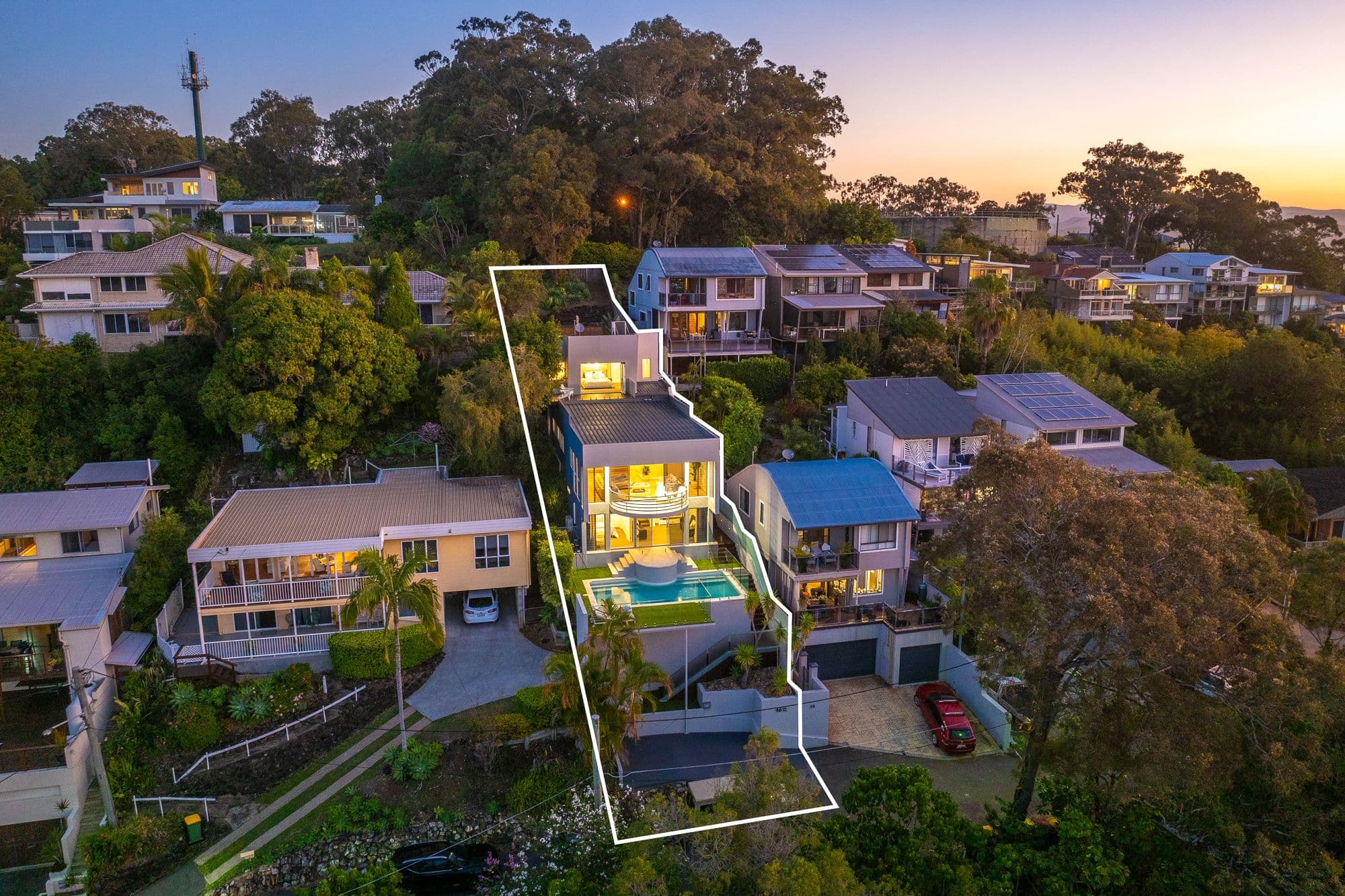 46 Hill Avenue, Burleigh Heads QLD 4220, Burleigh Heads - Thumbnail 2