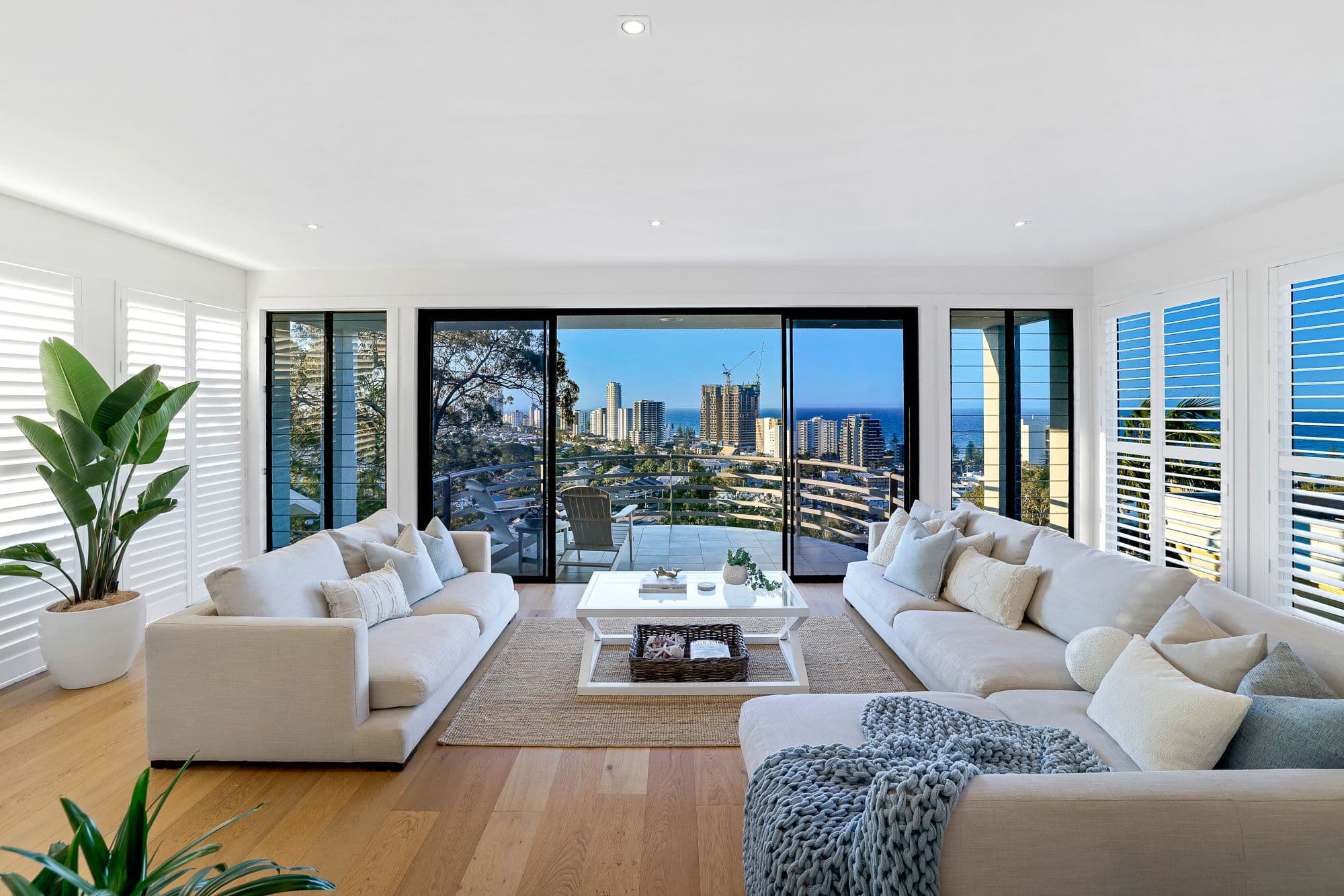 46 Hill Avenue, Burleigh Heads QLD 4220, Burleigh Heads - Thumbnail 3