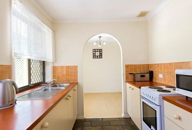 139 Sumners Road, Jamboree Heights QLD 4074, Jamboree Heights - Thumbnail 2