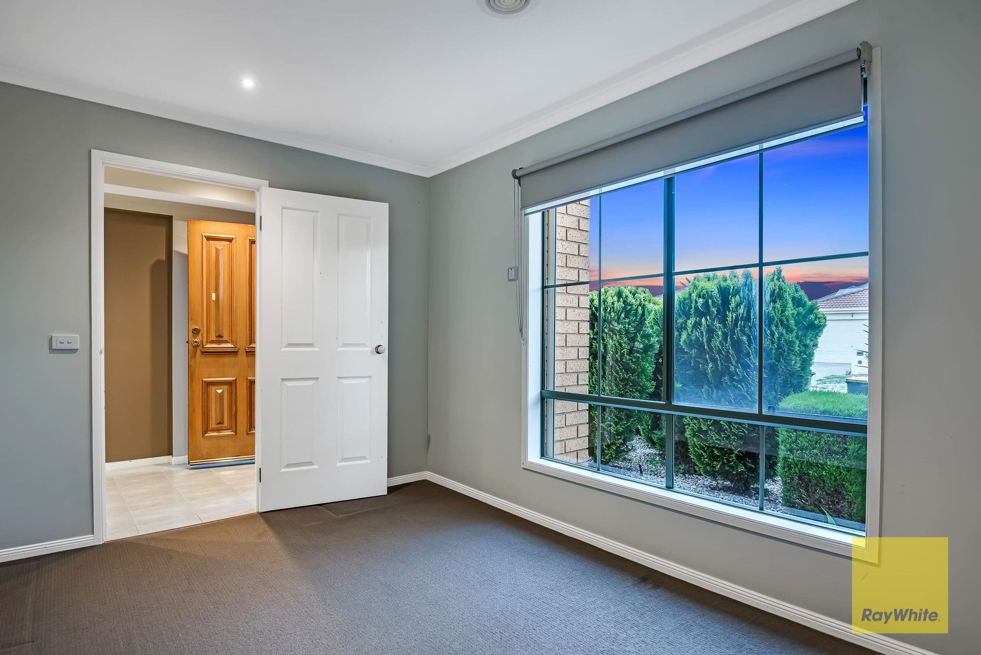 3 Lynbridge Crescent, Tarneit VIC 3029, Tarneit - Thumbnail 3