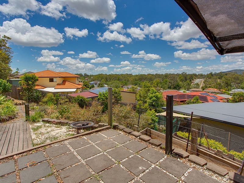 9 Quandong Crescent, ARANA HILLS QLD 4054, Arana Hills - Thumbnail 4
