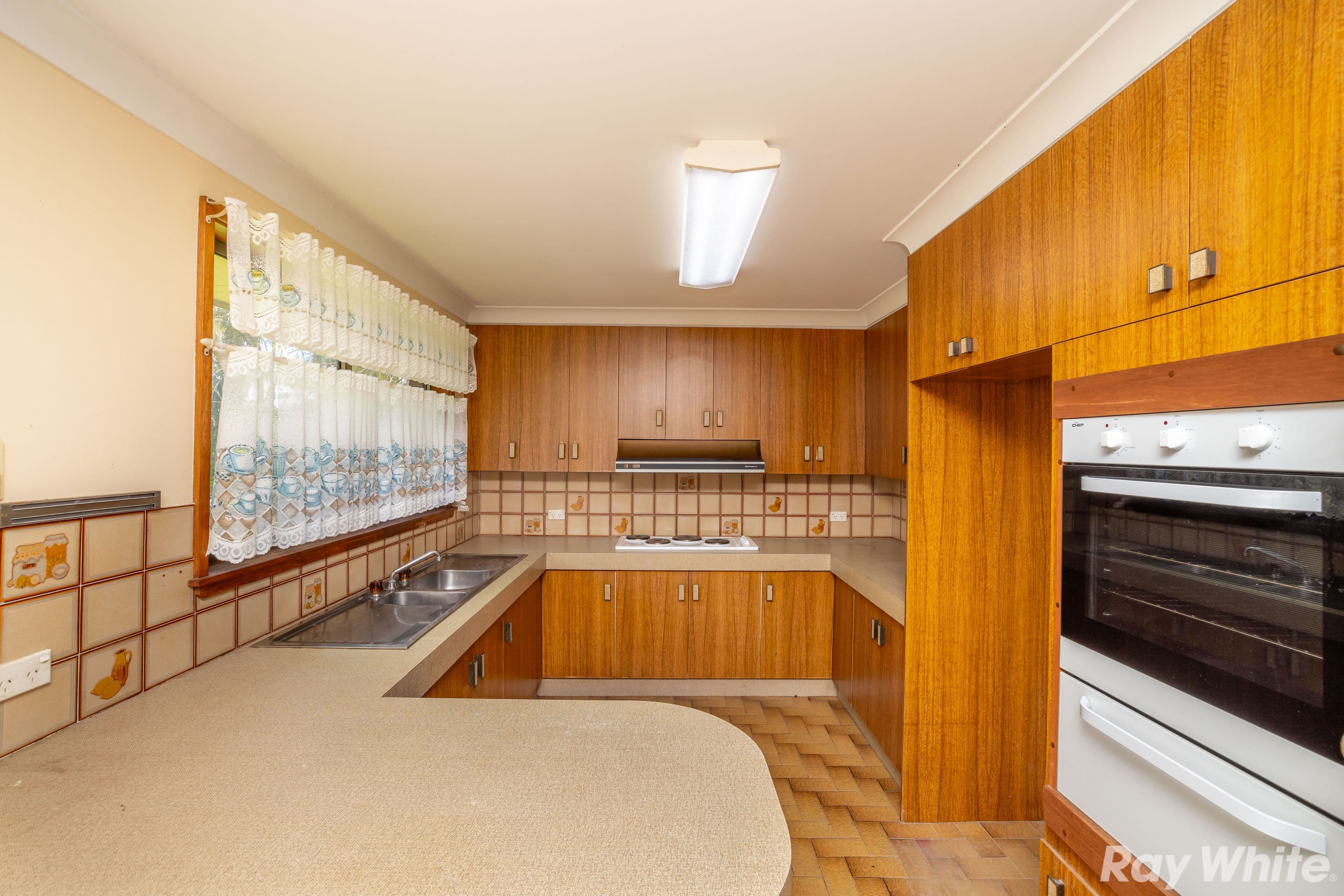 74 Seabreeze Parade, Green Point NSW 2428, Green Point - Thumbnail 2