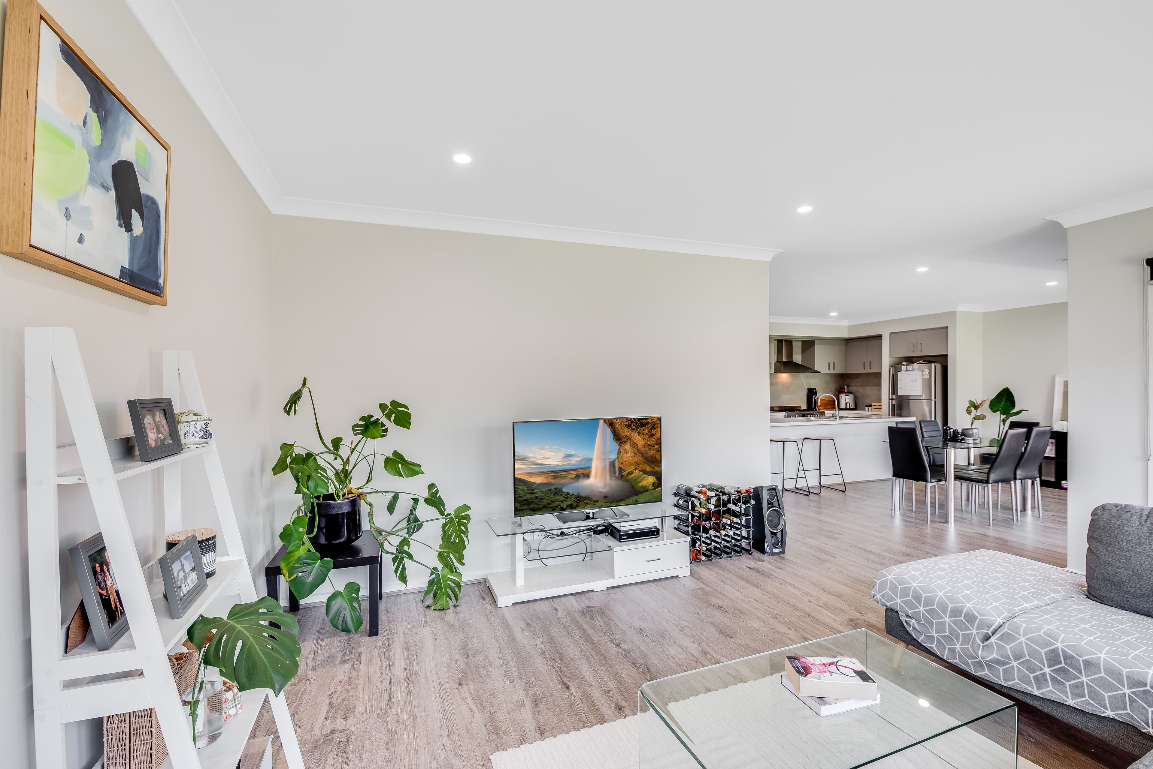 13 Peckham Avenue, Wollert VIC 3750, Wollert - Thumbnail 5