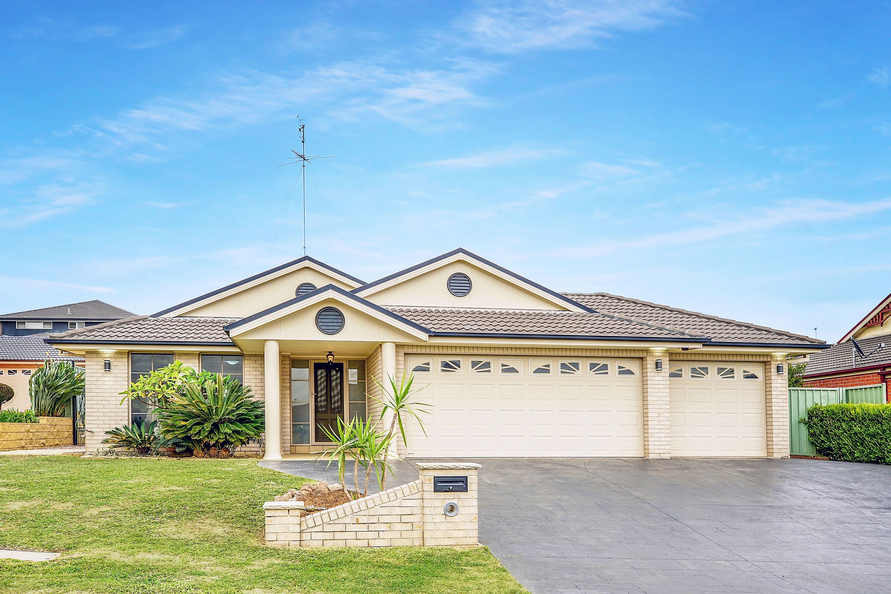 10 Karingal Court, Glenmore Park NSW 2745, Glenmore Park - Image 1