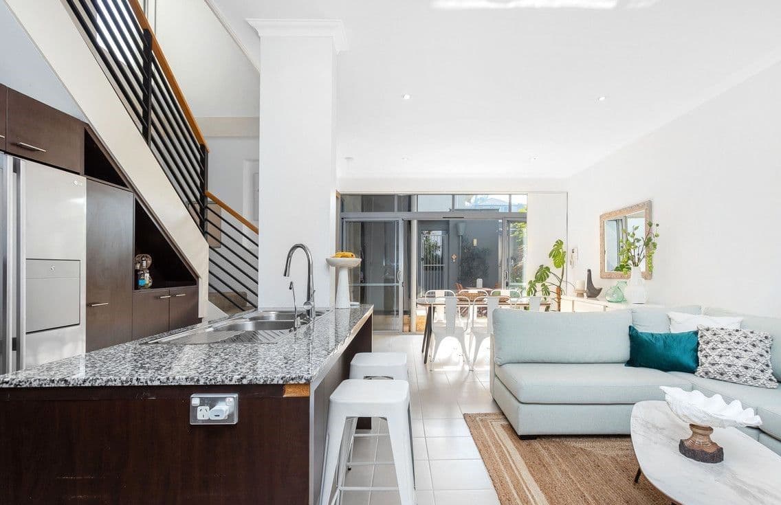 33 Harvest Road, North Fremantle WA 6159, North Fremantle - Thumbnail 2