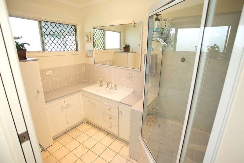 11  Togar Street, MANSFIELD QLD 4122, Mansfield - Thumbnail 6