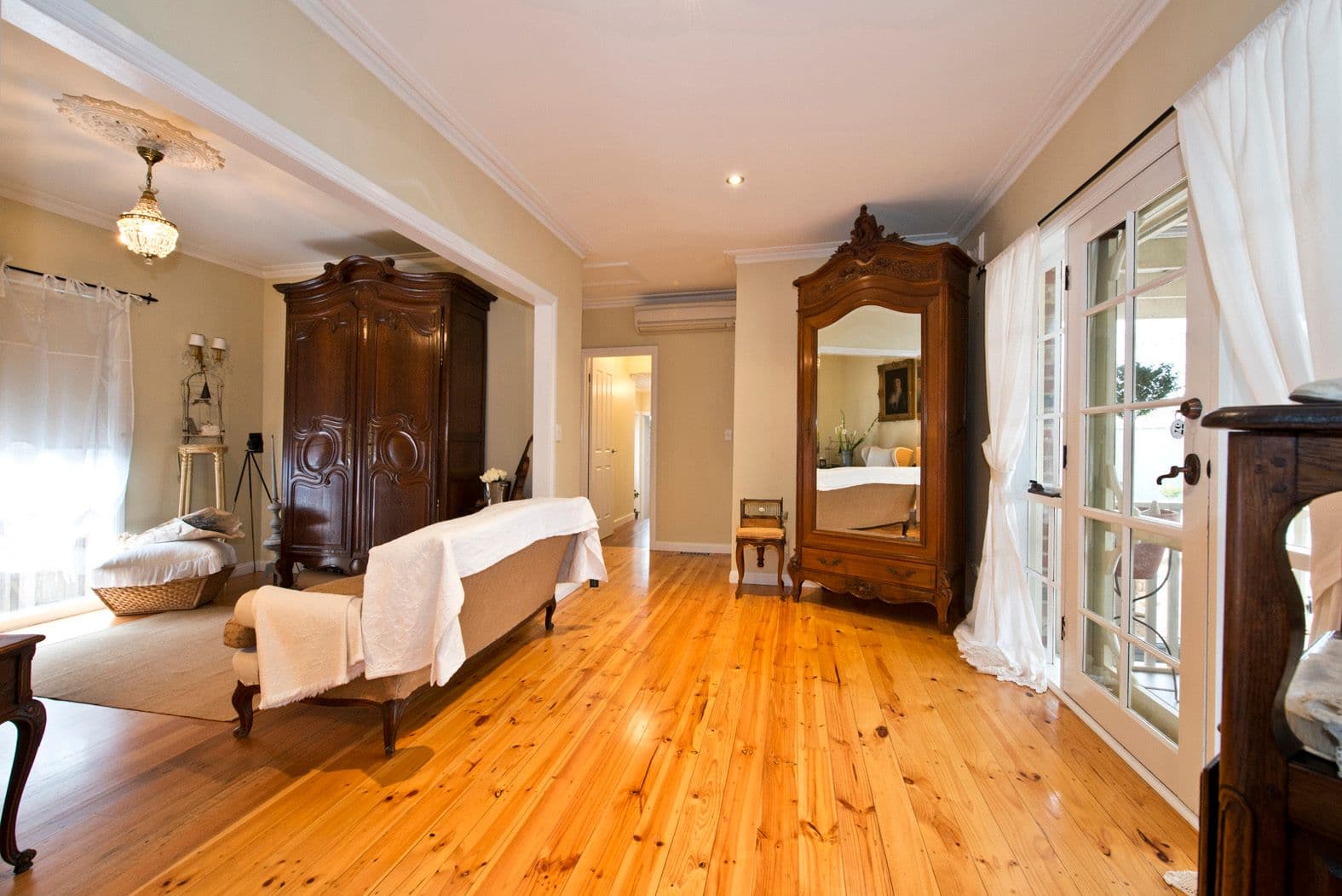 22 Keilor Avenue, Reservoir VIC 3073, Reservoir - Thumbnail 4