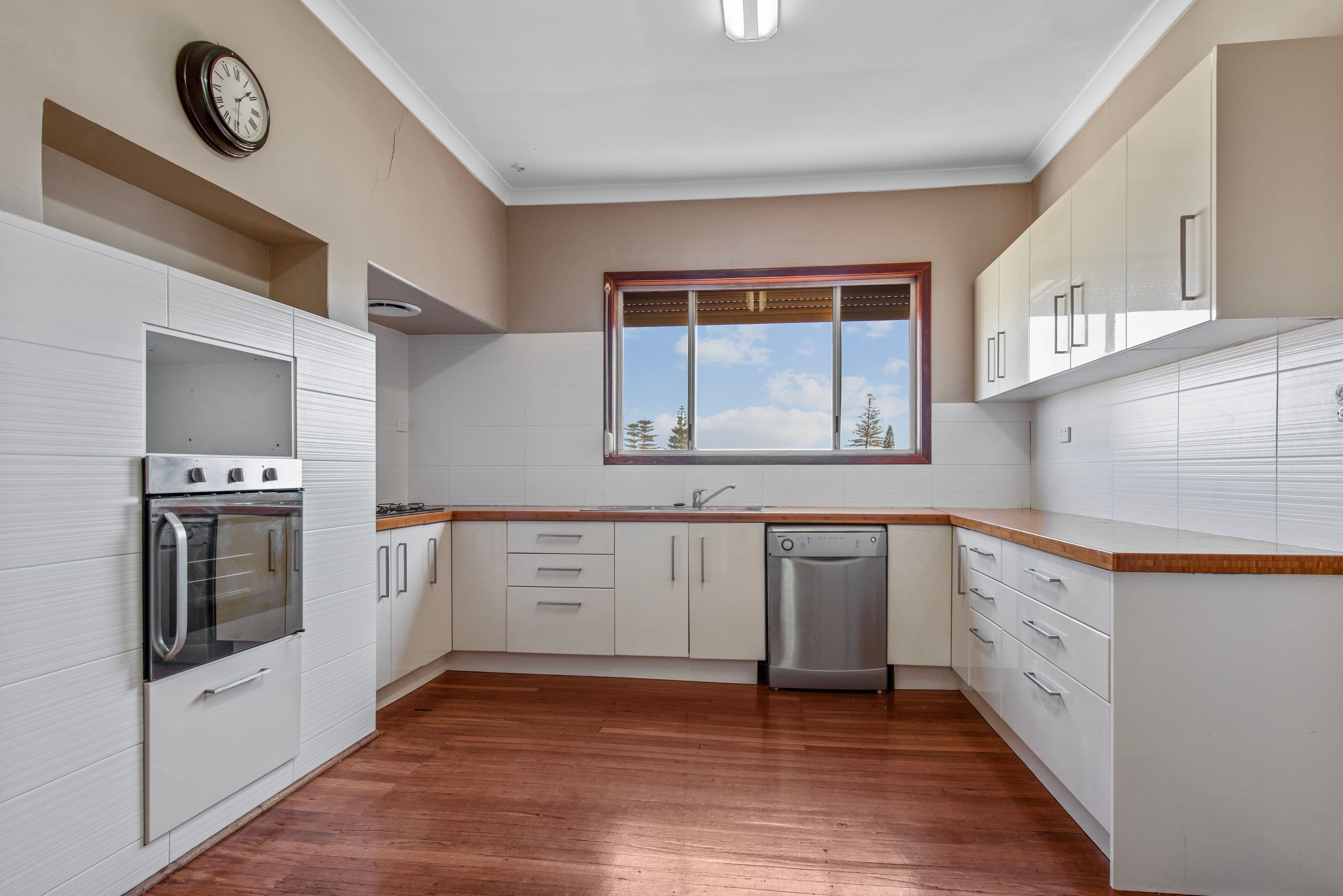 18 Elizabeth Street, Geraldton WA 6530, Geraldton - Thumbnail 7