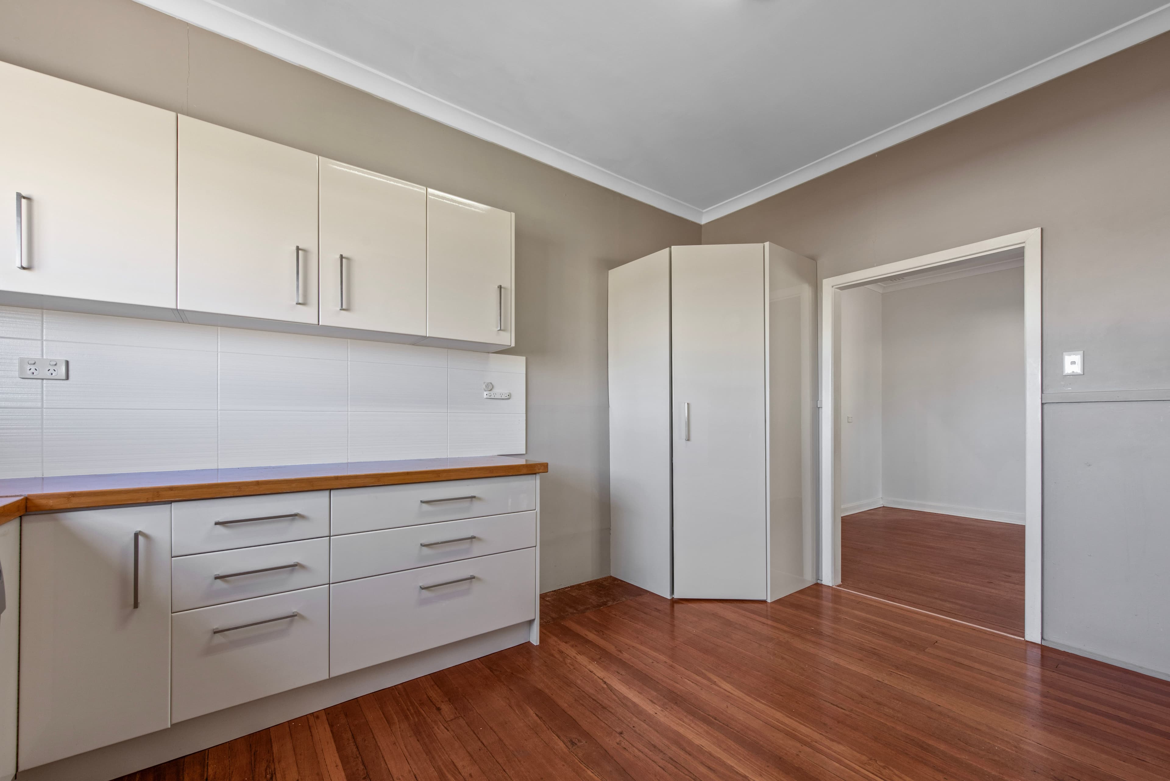 18 Elizabeth Street, Geraldton WA 6530, Geraldton - Thumbnail 8