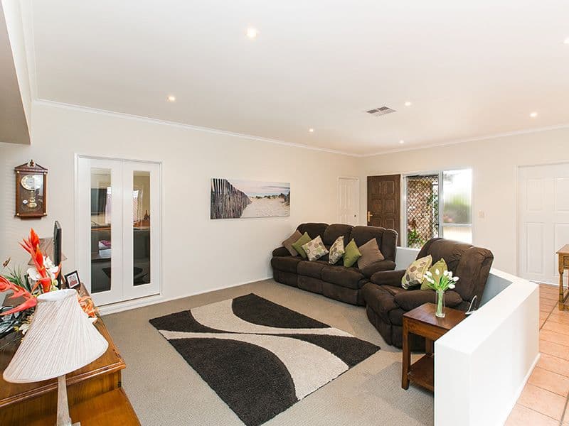 21 Maidenhair Place, Calamvale QLD 4116, Calamvale - Thumbnail 3