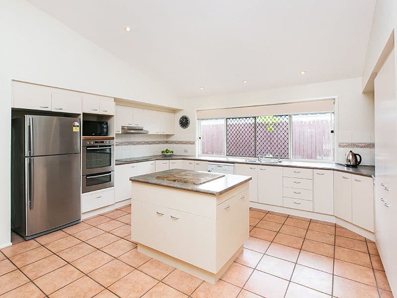 21 Maidenhair Place, Calamvale QLD 4116, Calamvale - Thumbnail 4