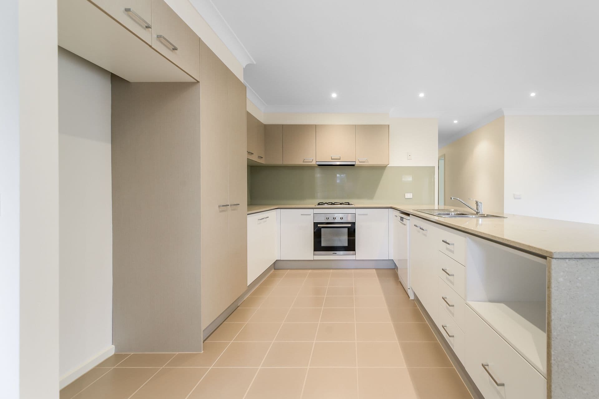 53 Meridian Circuit, Berwick VIC 3806, Berwick - Thumbnail 6